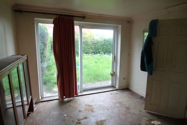 Jandrew, Windsor Road, Wrexham photo 4