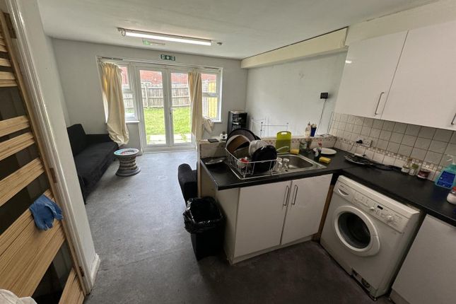 25 Scholars Close, Handsworth, birmingham photo 2