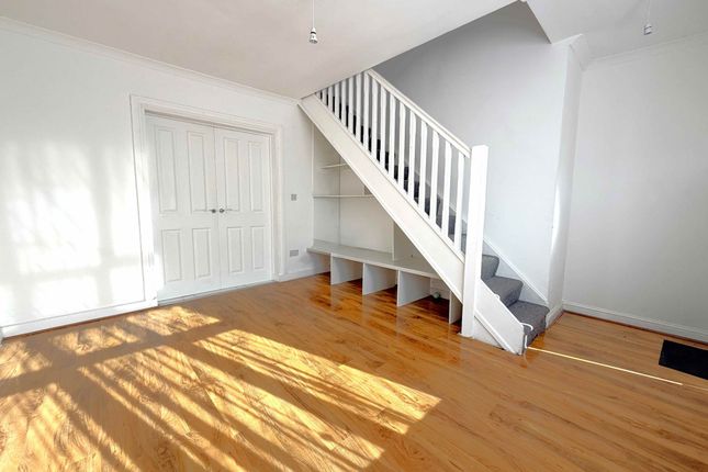 29a Sisley Road, Barking photo 4