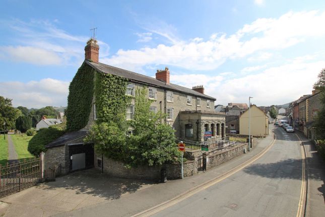 Town house for sale in West Street, Builth Wells