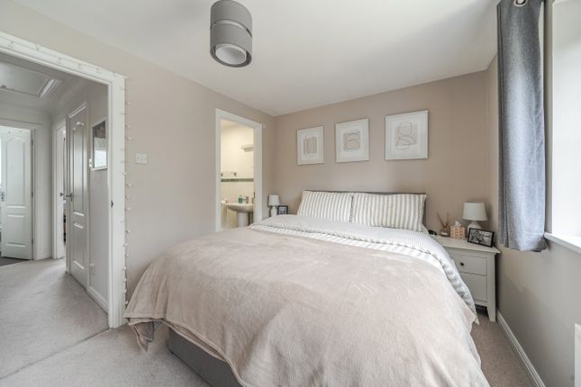 27, Eastbrooke Road, Alton photo 4