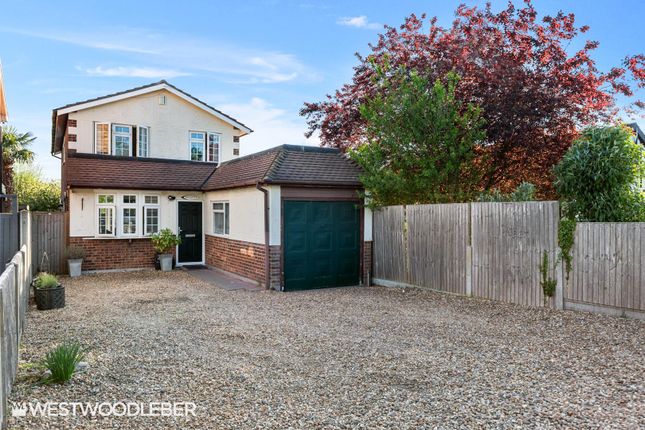 4-bed detached on Nelletta, Dobbs Weir Road, Hoddesdon, £665,000