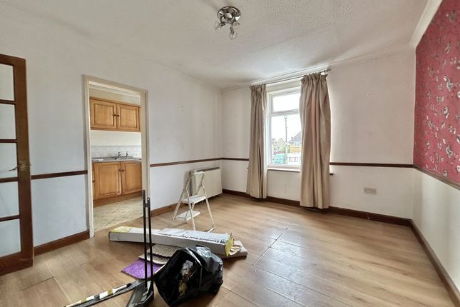 Flat 2, Radiant House, Martock photo 4