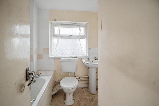 9, Cedar Close, Sittingbourne photo 5