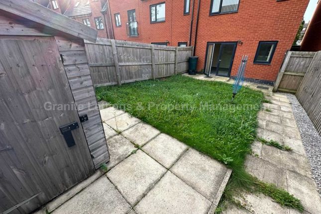 Amersham Park Road, Salford photo 3