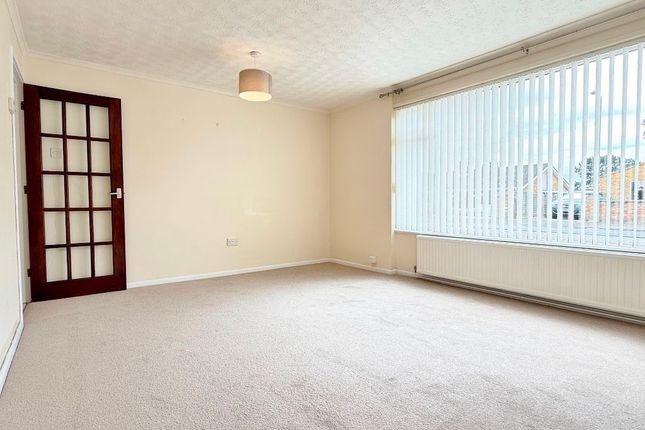 7 Melrose Gardens, Newmarket photo 5