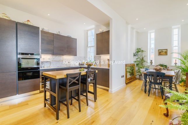 210 Esther Anne Place, 8, Islington Square, London photo 3