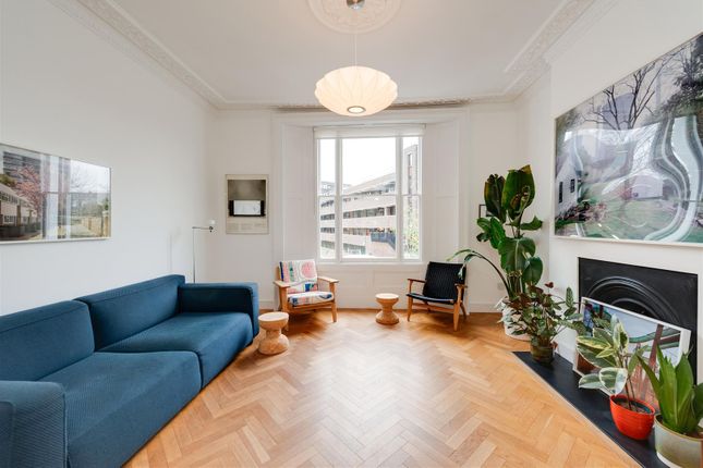 105, Queens Crescent, London photo 3