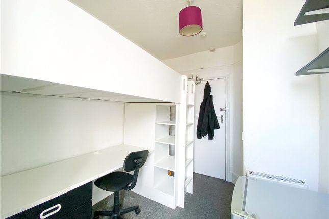 Thumbnail Flat to rent in Bedford Square, Brighton, East Sussex