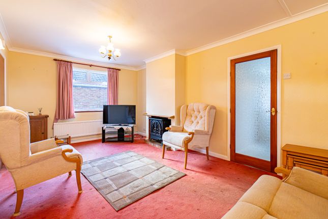 25 Bailey Lane, Clenchwarton, Norfolk photo 3