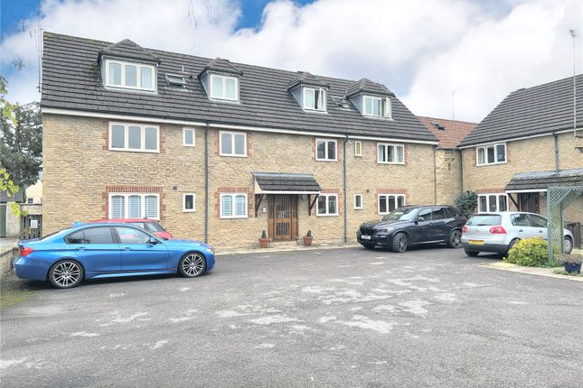 Thumbnail Flat for sale in West Way, Cirencester