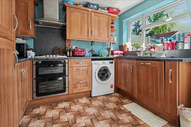 21, Attewell Road, Nottingham photo 5