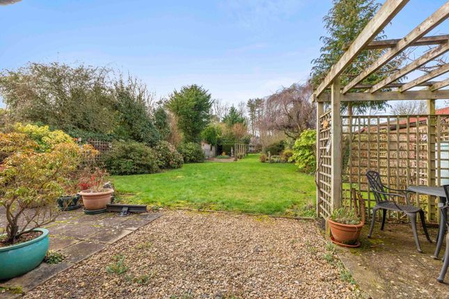 75 Summerleys Road, Princes Risborough photo 3