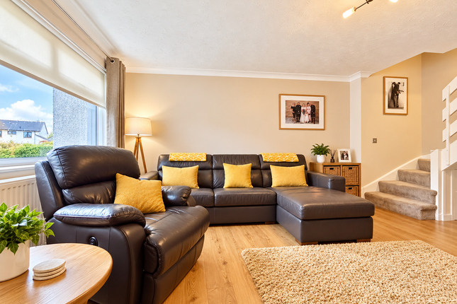30, Franchi Drive, Larbert photo 3