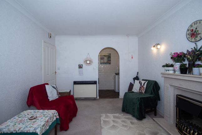26 Homelyme House, Park Lane, Stockport photo 4