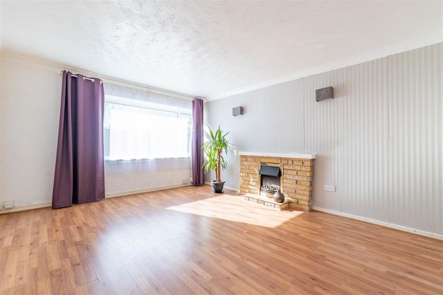73A, Cliffe Drive, Chorley photo 2
