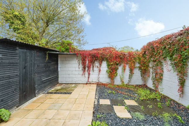 24, Denver Road, Swansea photo 4