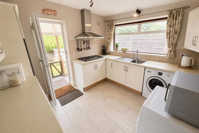 69, Pick Hill, Waltham Abbey photo 4