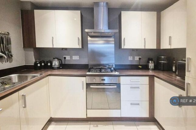 Crooked Bridge Court,77, St. Georges Parkway, Stafford photo 3