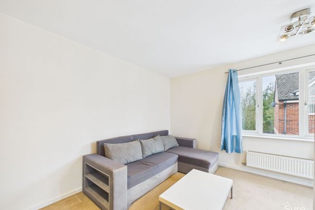 88 Caroline Court, Burton-On-Trent photo 3