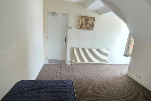 136, Colston Street, Benwell photo 4