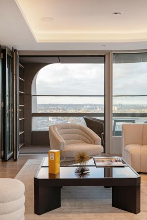 Flat C304 Canaletto Tower,, City Road, London photo 4