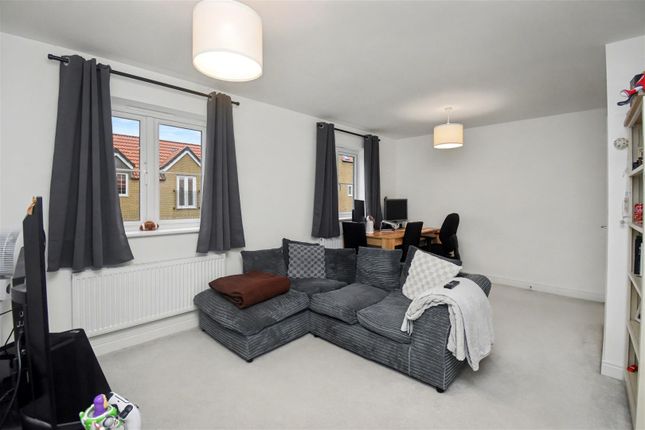 75, Stud Road, Oakham photo 3