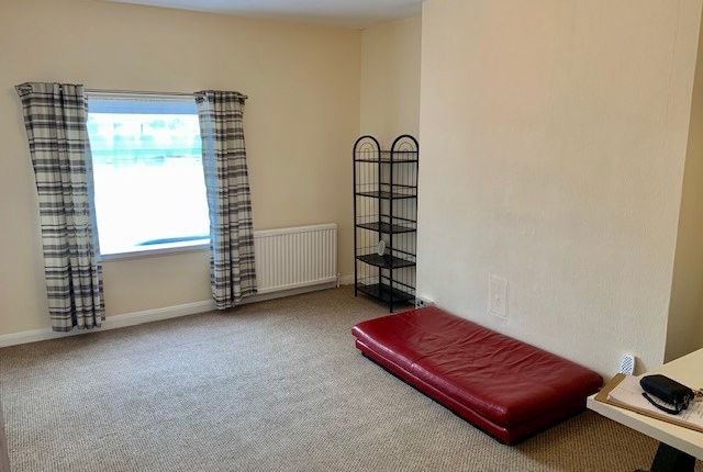 Bulstrode Road Hounslow Tw3 1 Bedroom Flat For Sale