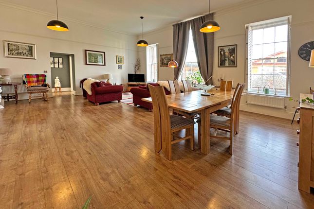 7 Mansion House, Devington Park, Exeter photo 4