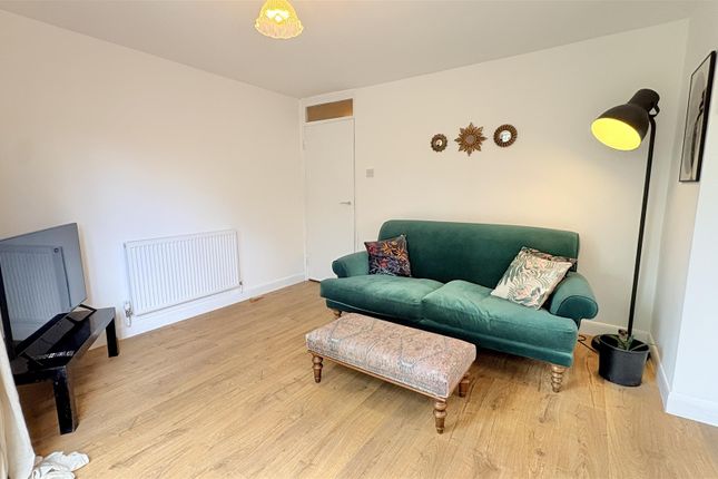 Flat 17, Browns Court, Moseley photo 2