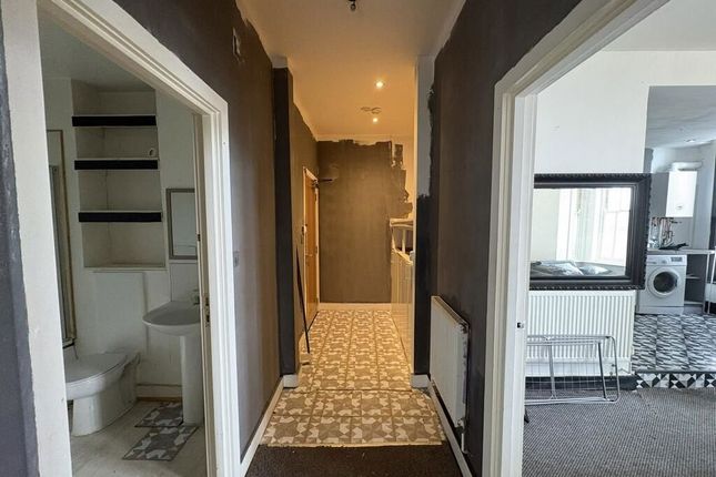 Flat 1,, 24a Bedford Road, Bootle photo 3
