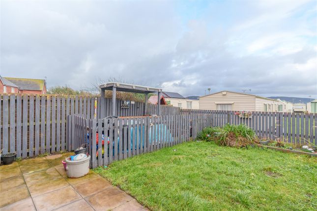 Detached house for sale in Pen Y Cae, Belgrano
