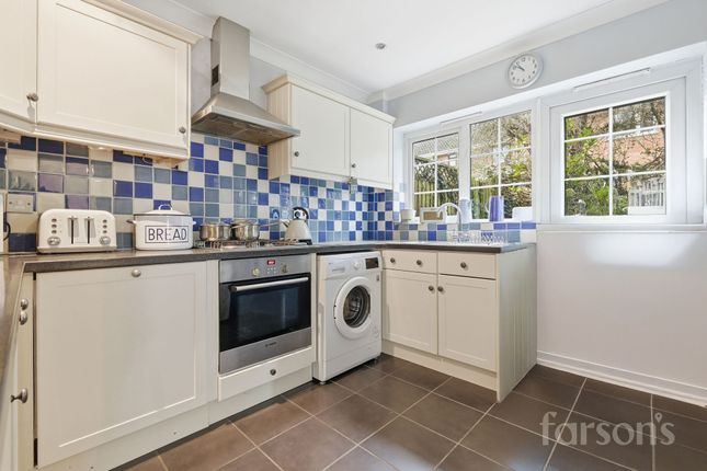 37 The Furlongs, Ingatestone photo 3