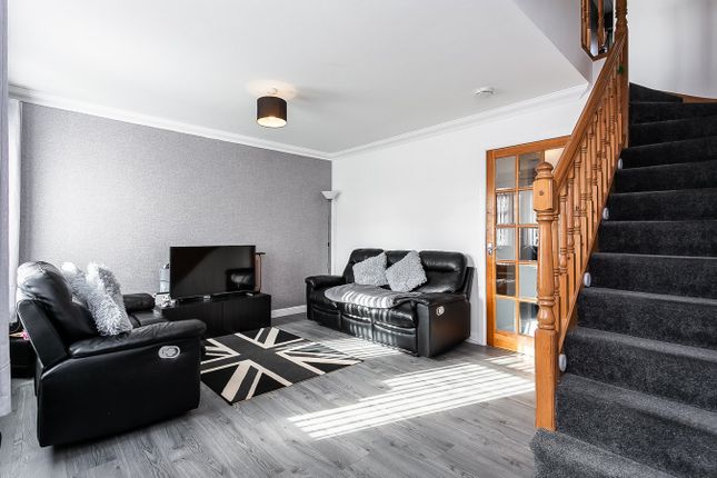 42, Dalyell Place, Bathgate photo 2