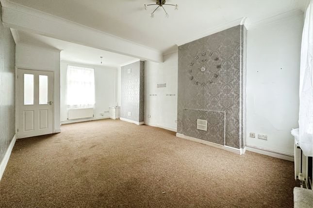 Thumbnail Terraced house for sale in Cleveland Street, Grimsby