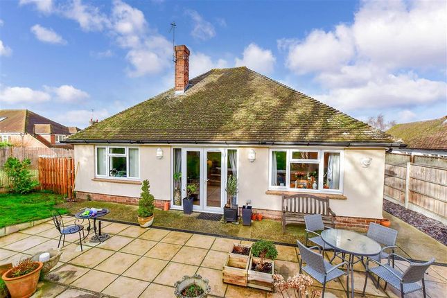 Thumbnail Detached bungalow for sale in St. Martin's Drive, Eynsford, Kent