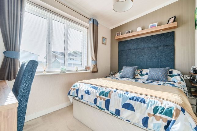 Dolbeare Court,2 Beech Drive, Saltash photo 4