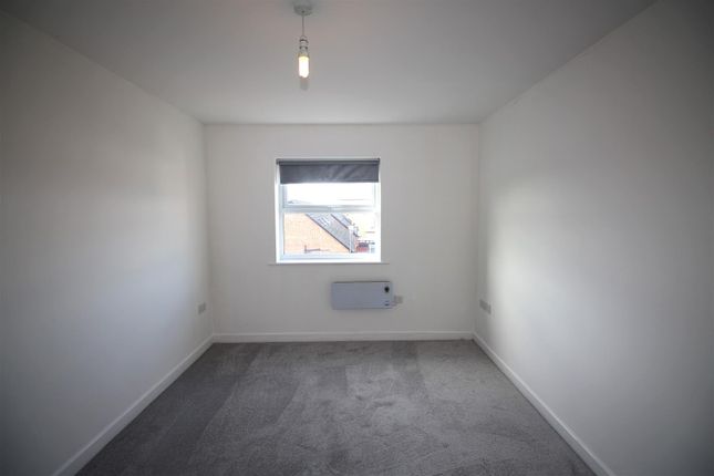 Ivy Graham Close, Manchester photo 4