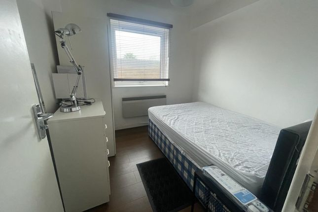 Thumbnail Room to rent in Maynards Quay, Wapping