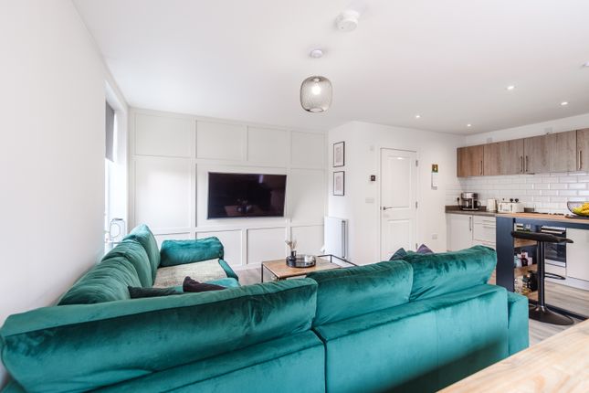 Flat for sale in Richmond Park Terrace, Oatlands, Glasgow