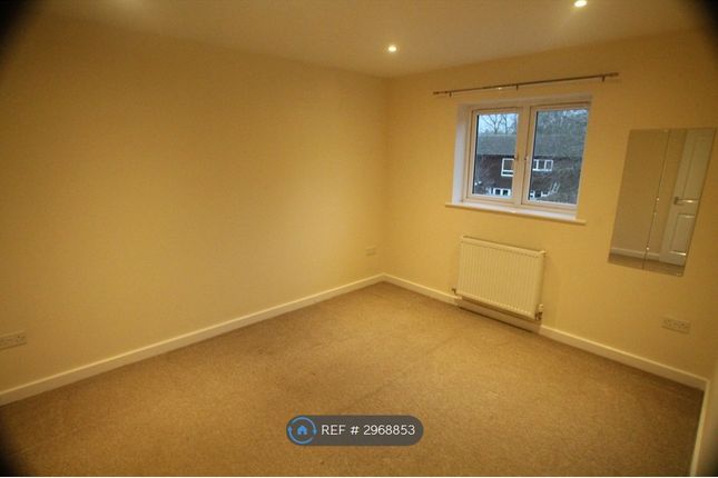 C, Dore Close, Northampton photo 4