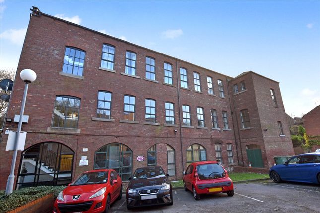 Thumbnail Flat for sale in Flat 15, Victoria Court, Victoria Mews, Morley, Leeds, West Yorkshire