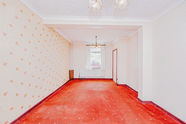 33, David Street, Bridgend photo 3