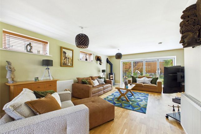 6, Fleet Road, Suffolk photo 2