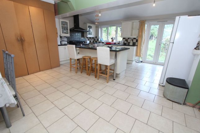 3-bed semi-detached on 87, Cradley Road, Dudley, £220,000
