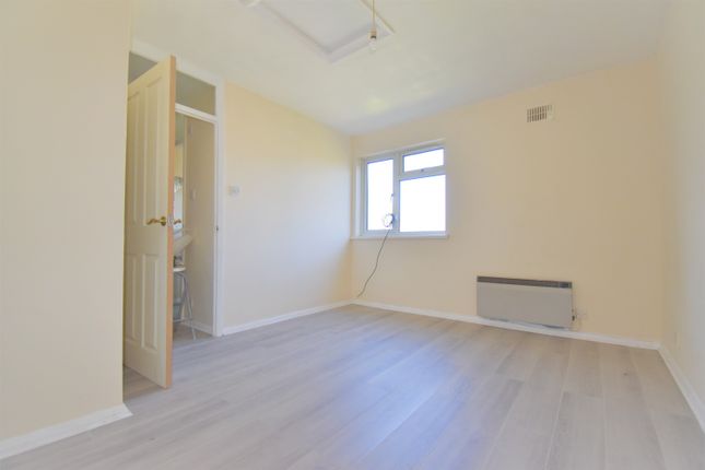Thumbnail Terraced house to rent in Winifred Road, Erith