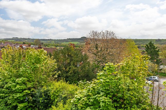 Flat for sale in Quarry Road, Winchester
