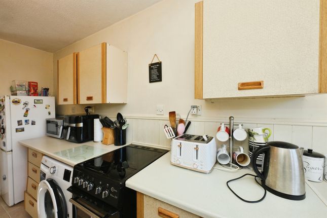 7, The Paddock, BISHOP'S STORTFORD photo 3