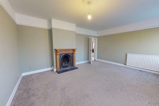 Detached house to rent in Albany Road, Sittingbourne