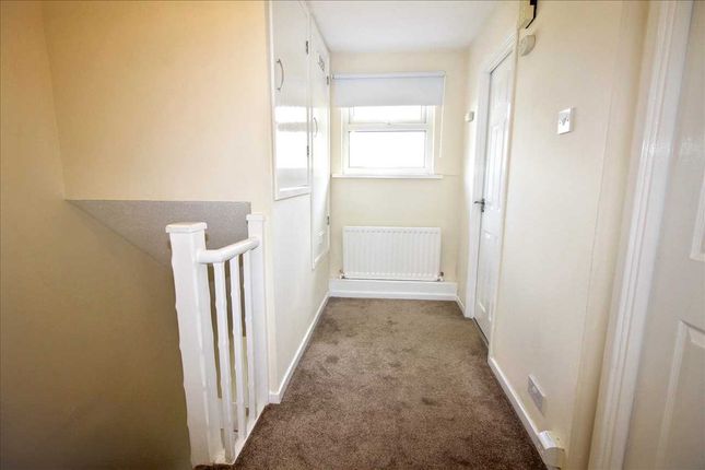 3, Hayton Close, Cramlington photo 2